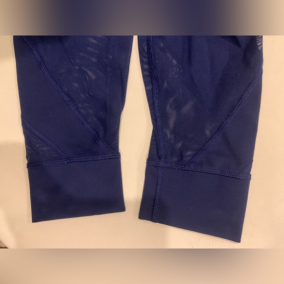 Lululemon royal blue sheer legging Size 4 - Picture 4 of 4